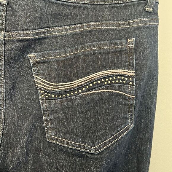 Riders by Lee mid rise boot cut dark wash Jeans Women’s 16 Long - Picture 8 of 13